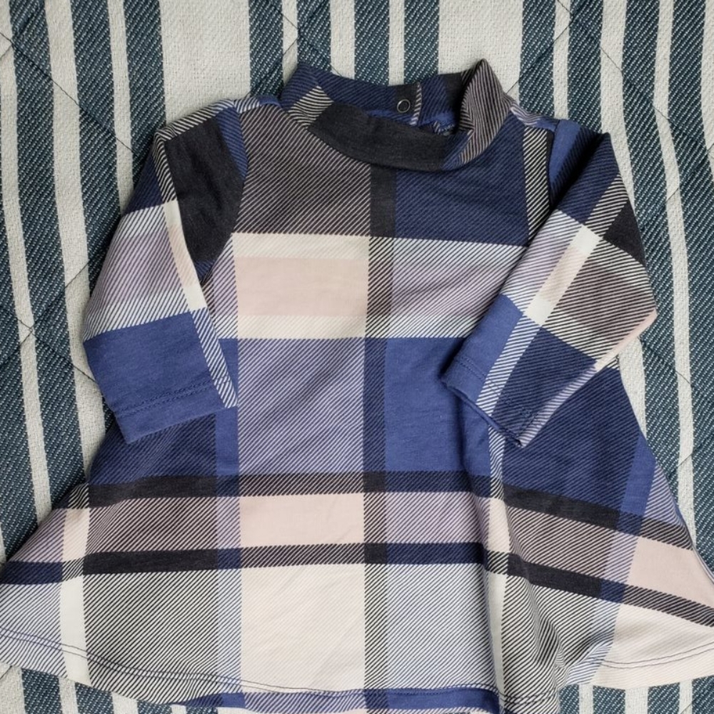Blue and pink checkered